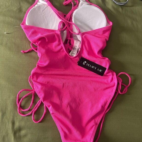 TEMPT ME Criss Cross Strappy Sexy NWT Size L - Picture 6 of 7